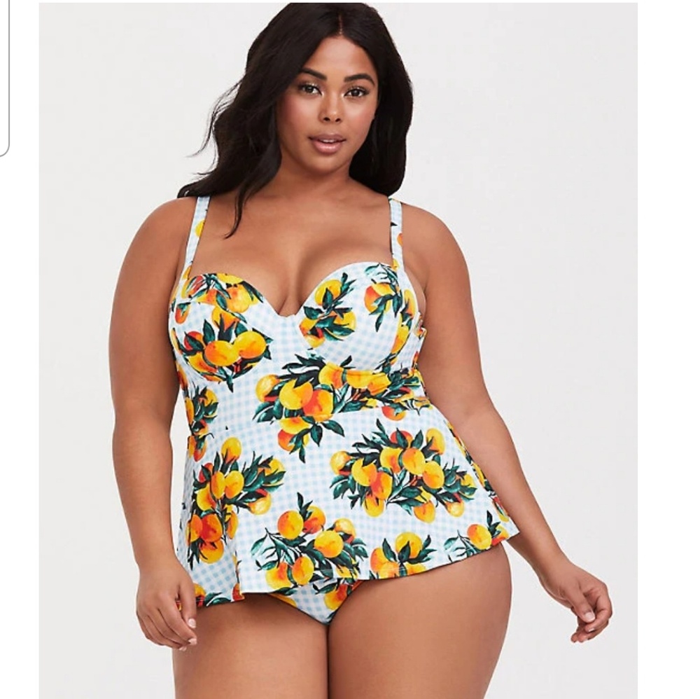 NWT Lemon and Gingham Torrid One Piece Swimsuit